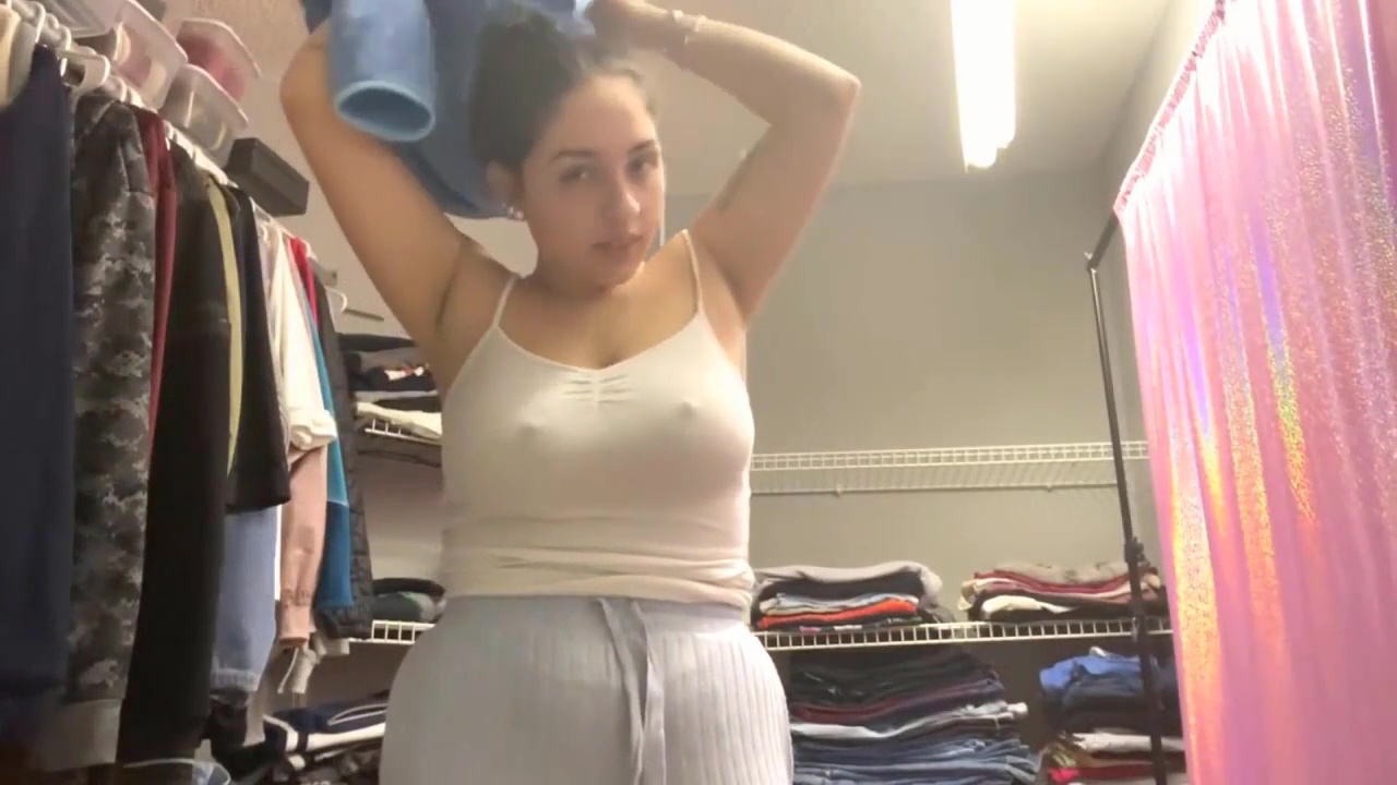 Watch Hariel Ferrari Nude Big Tits Youtuber MILF Video on Porno dominicano