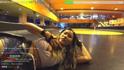 IMJASMINE Boob Slit Startth Top