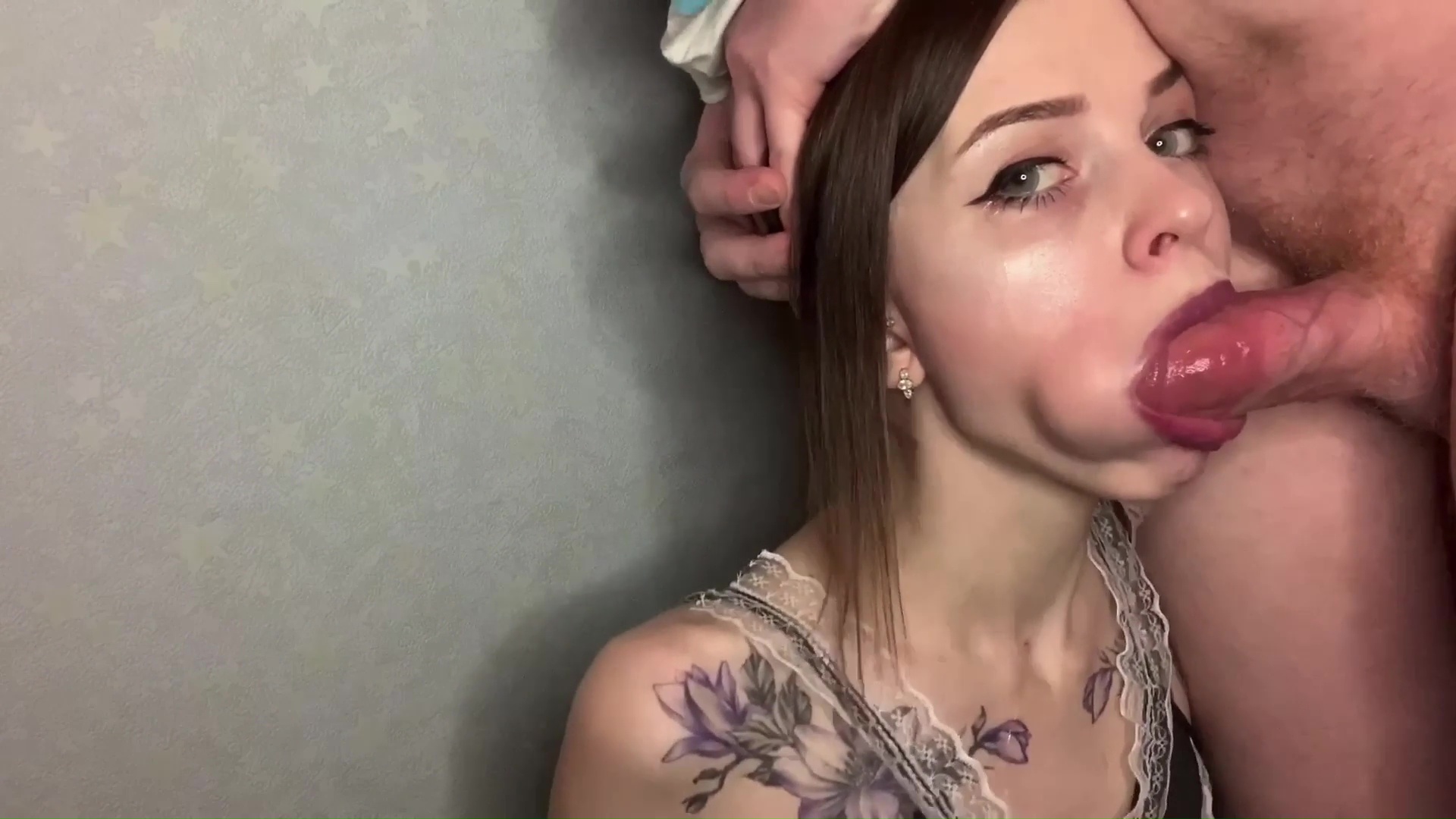 Mira la recopilación de vídeos porno de creampies orales en Porno dominicano