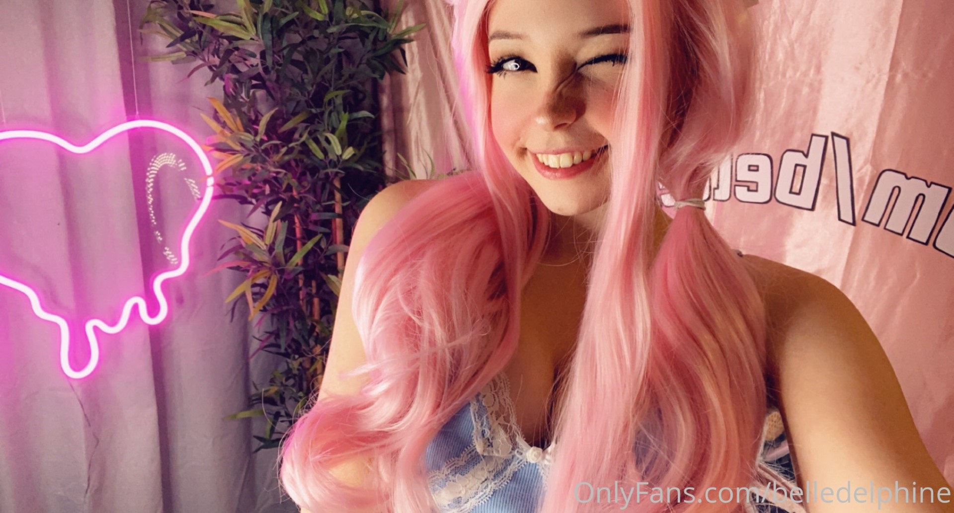 Watch Pink Hair Bunny Belle Delphine Fucked From Behind Video on Porno dominicano